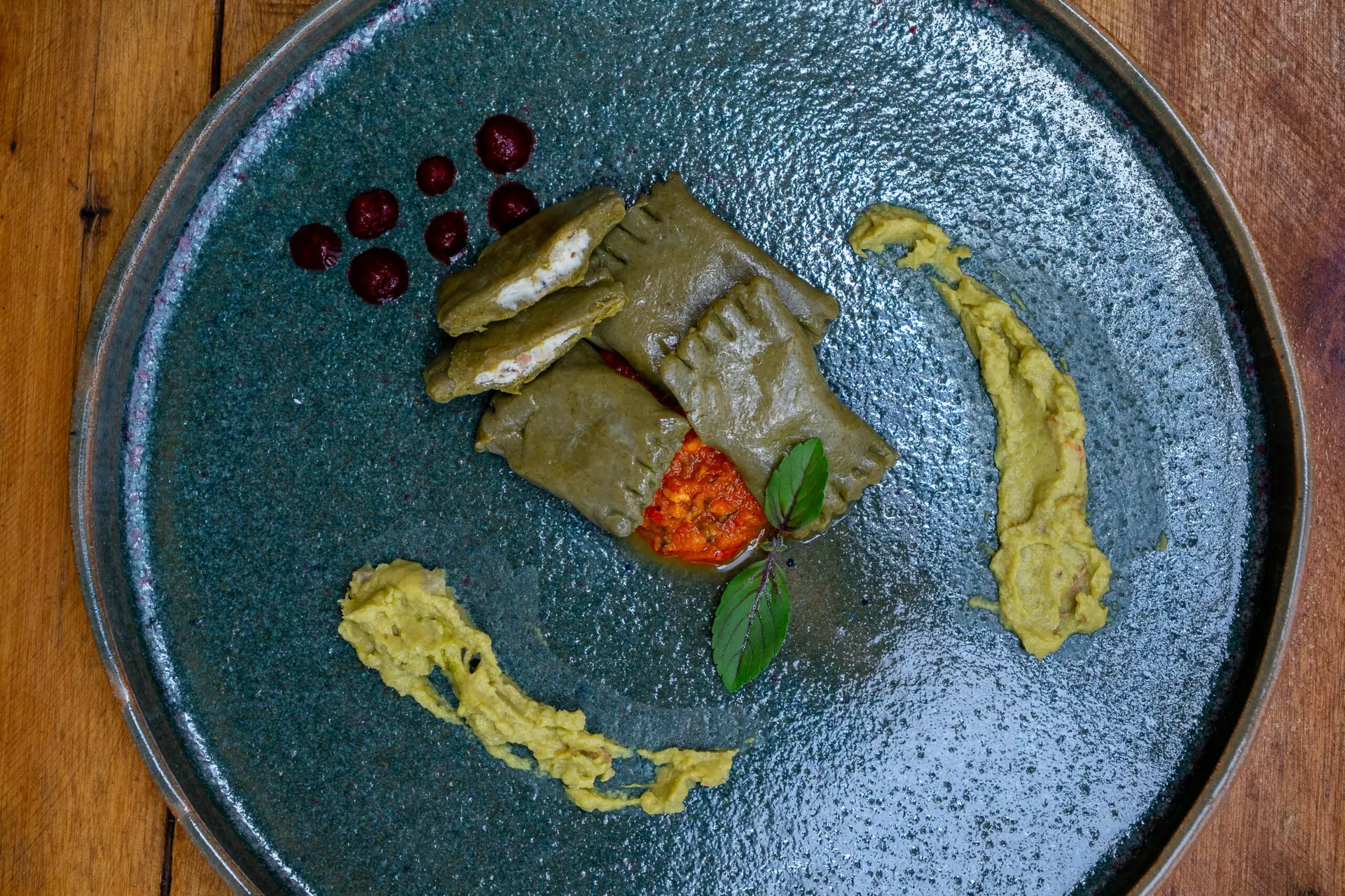 Agnolotti Verde de Queijo Cabra e Pesto de Nozes - Imagem 2