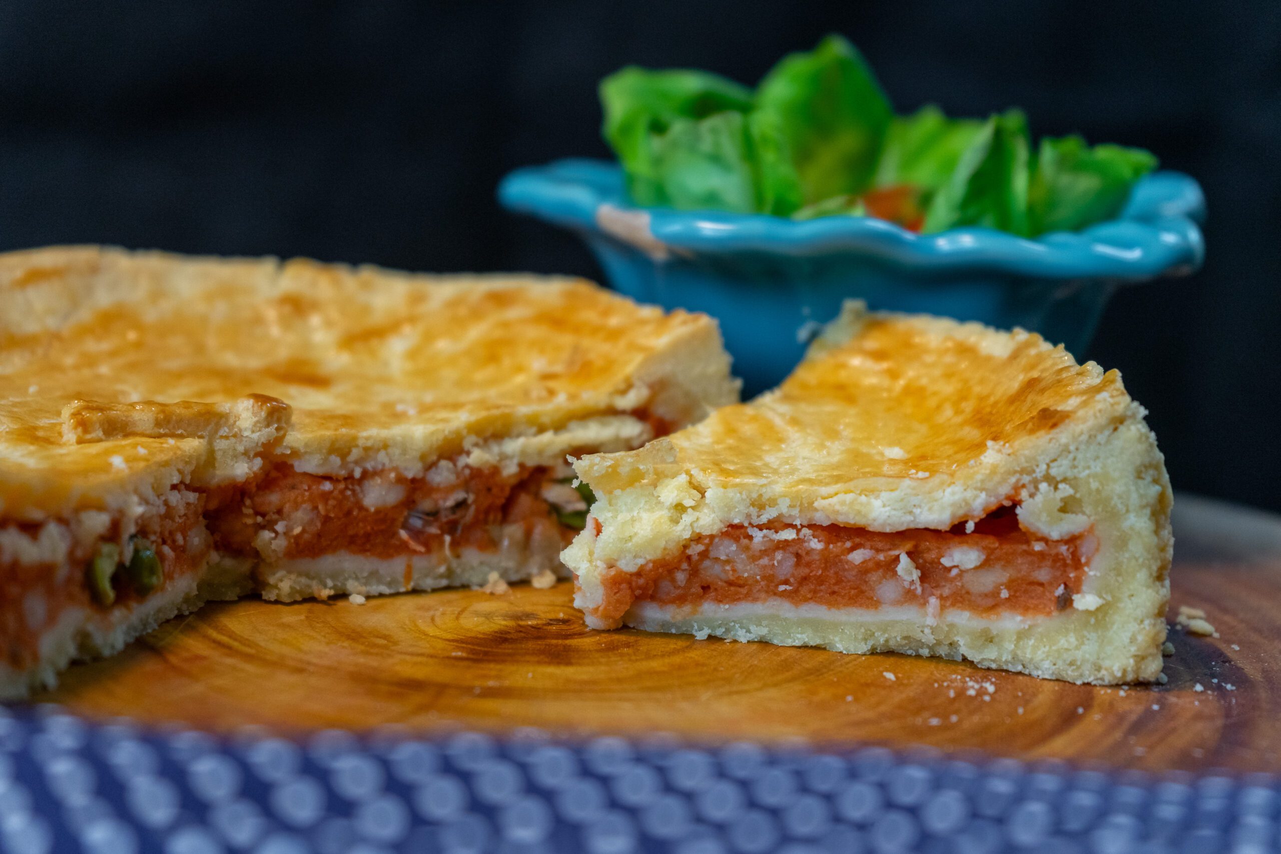 Torta de Camarão, Ervilhas Verdes e Queijo Meia Cura - Imagem 2