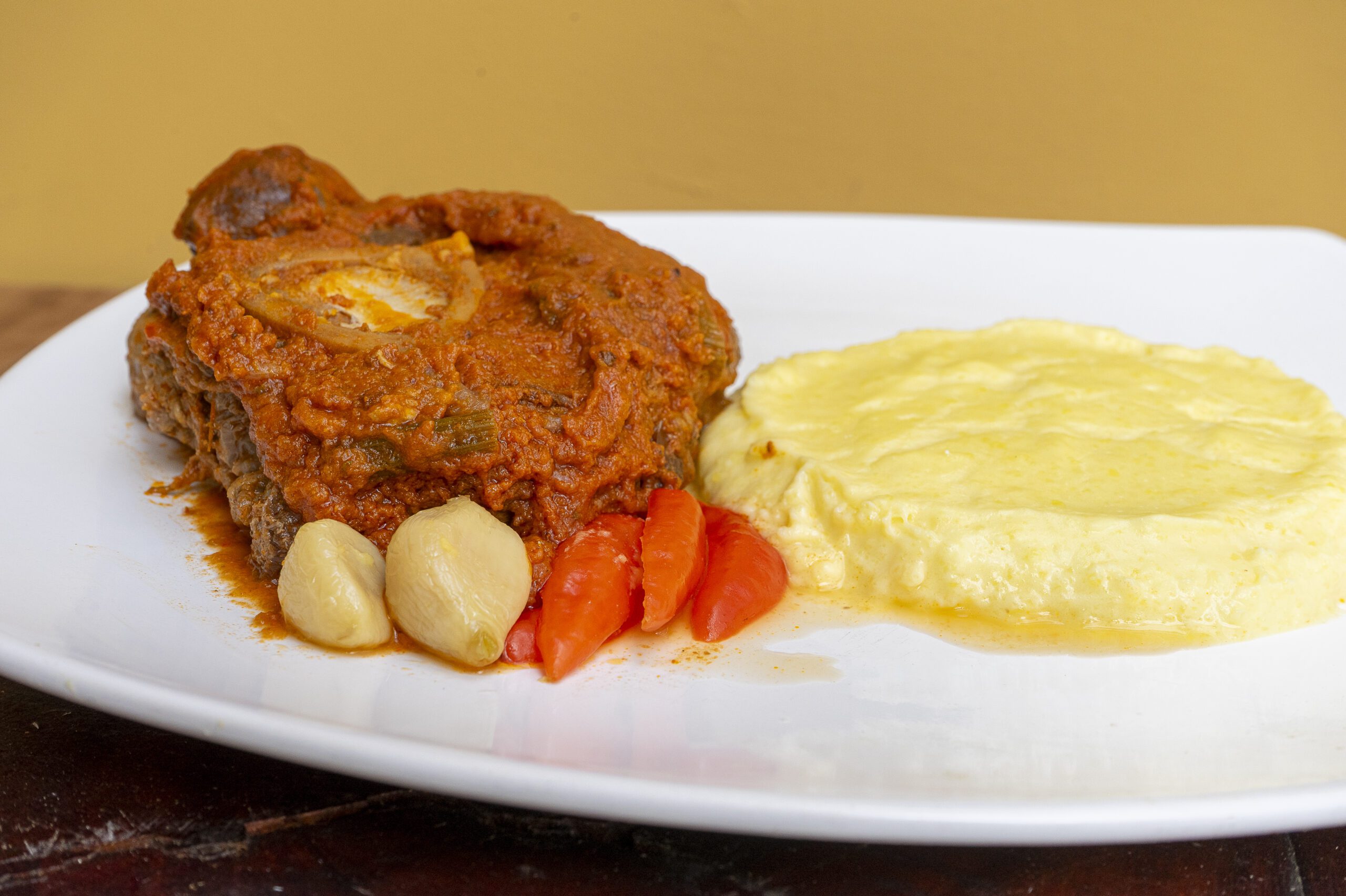 Ossobuco de Vitela Cozido Lentamente ao Molho Rôti - Imagem 2